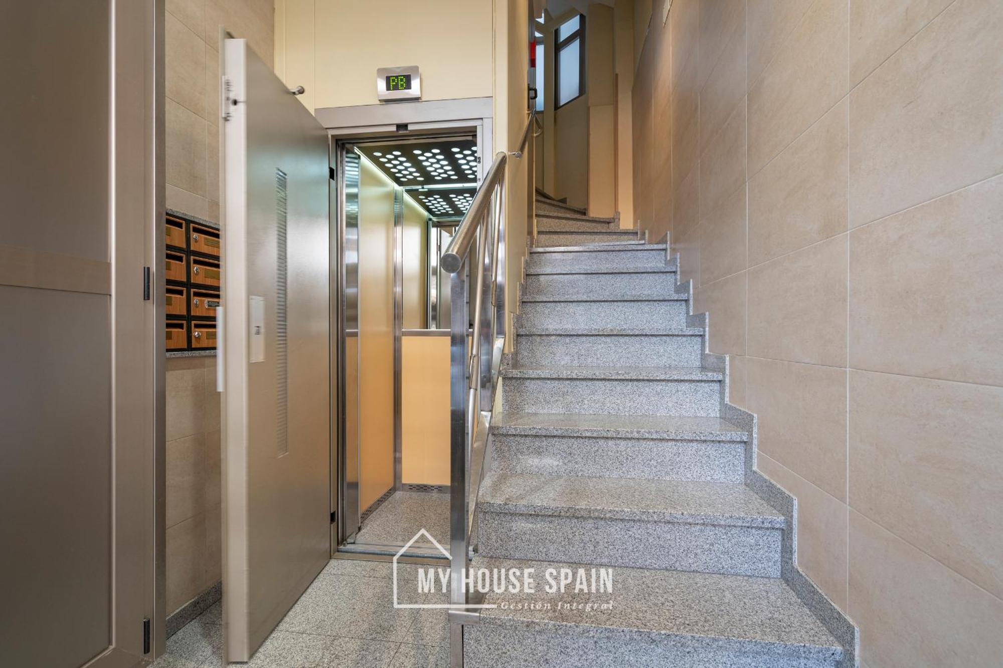 Myhousespain - Unico Piso Cerca De La Playa Gijon Exterior photo